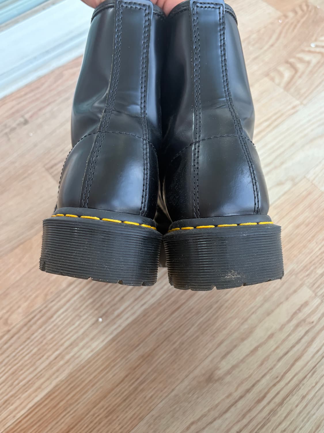 닥터마틴 8홀 41사이즈 상품이미지2