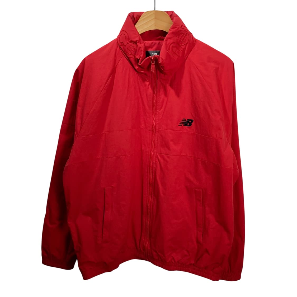 뉴발란스 레드 바람막이 상품이미지2