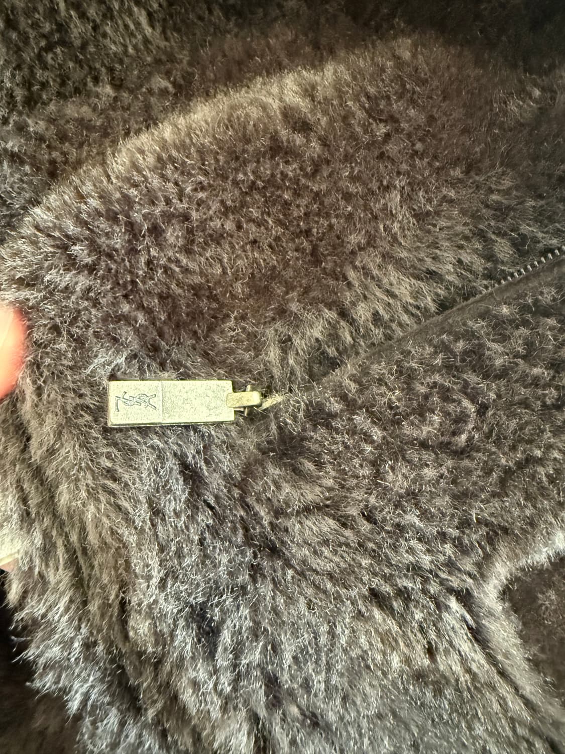 이브 생 로랑 남성 무스탕 코트 상품이미지6