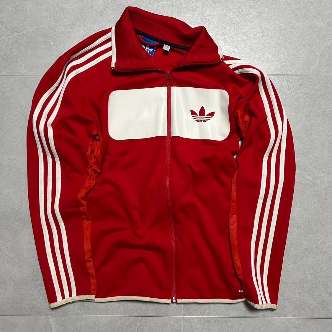 아디다스 빨간색 삼선 트랙 자켓 L 상품이미지1