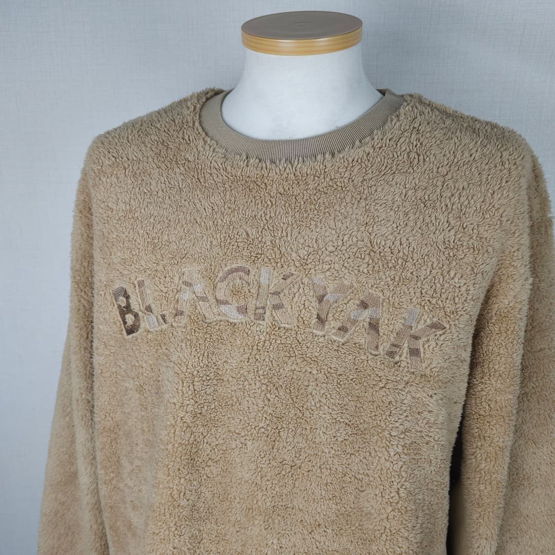 블랙야크 양털 맨투맨 남자105사이즈  상품이미지2