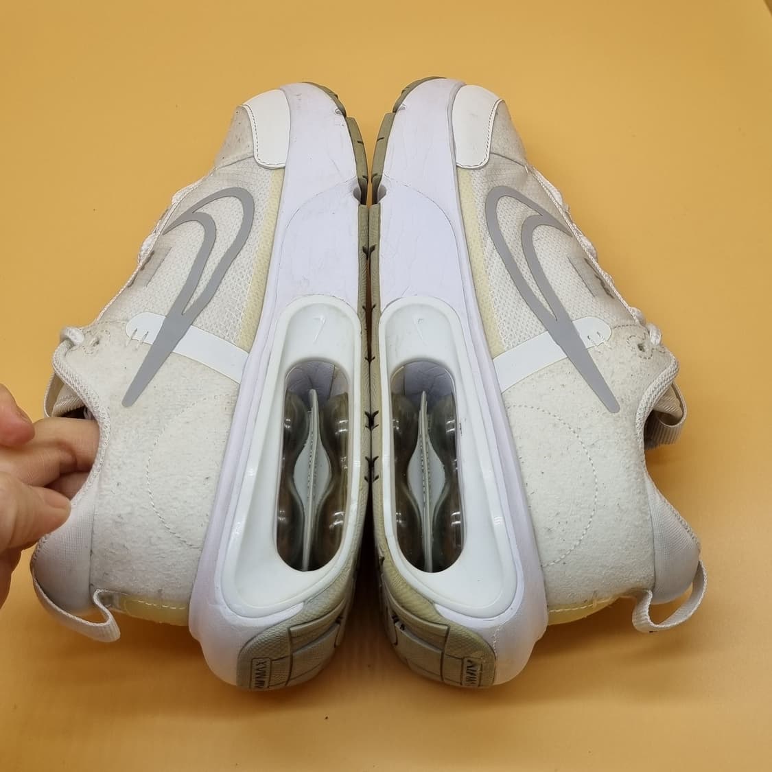 나이키 에어맥스 인터락 여성운동화230. 상품이미지5