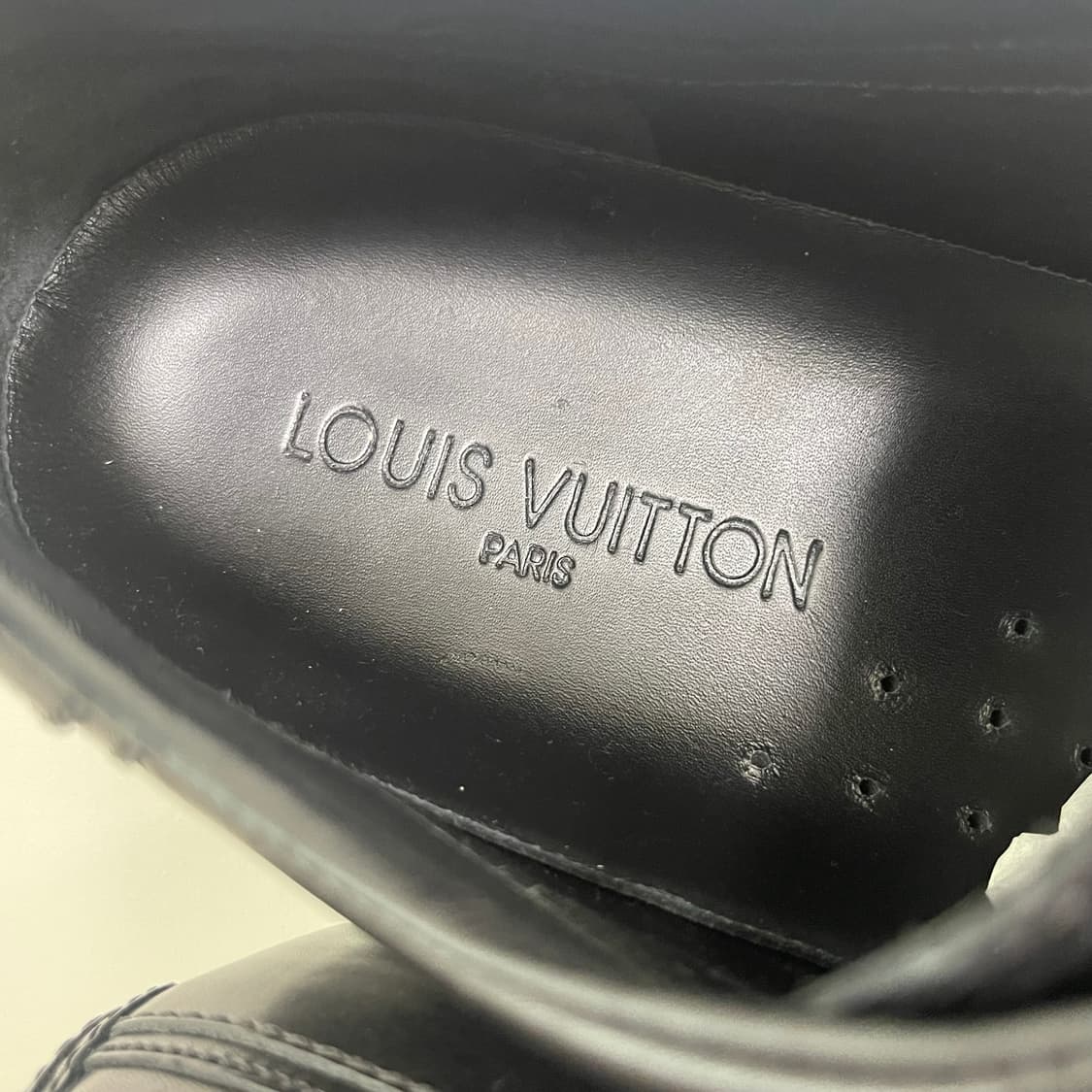 루이비통 스니커즈 9.5 (285mm)  상품이미지7