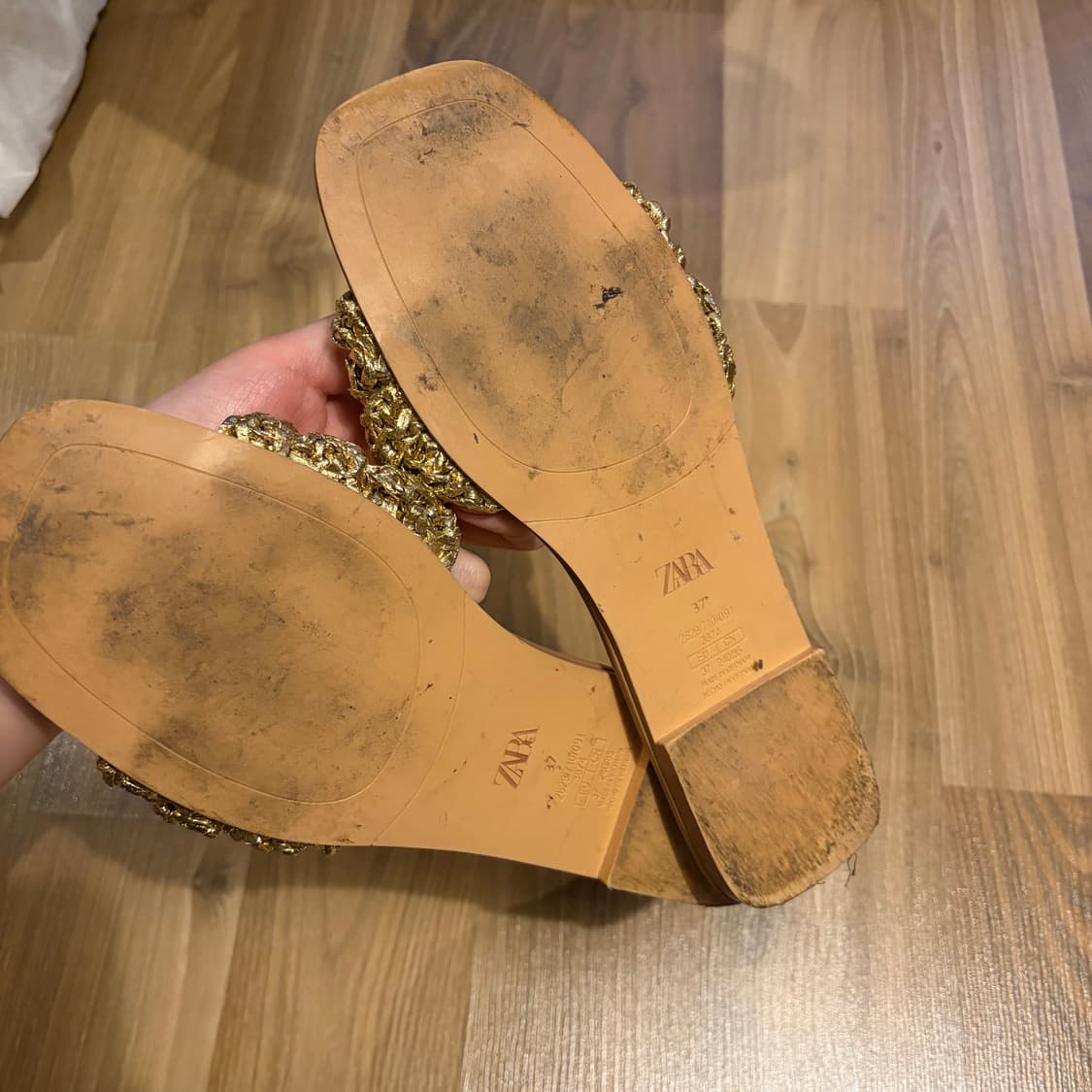 ZARA 자라 골드 체인 뮬 슬리퍼 235 상품이미지3