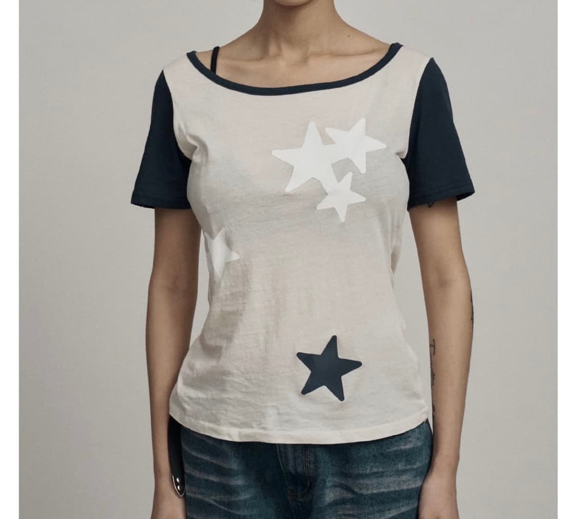 일리오 White star ringer top 상품이미지1