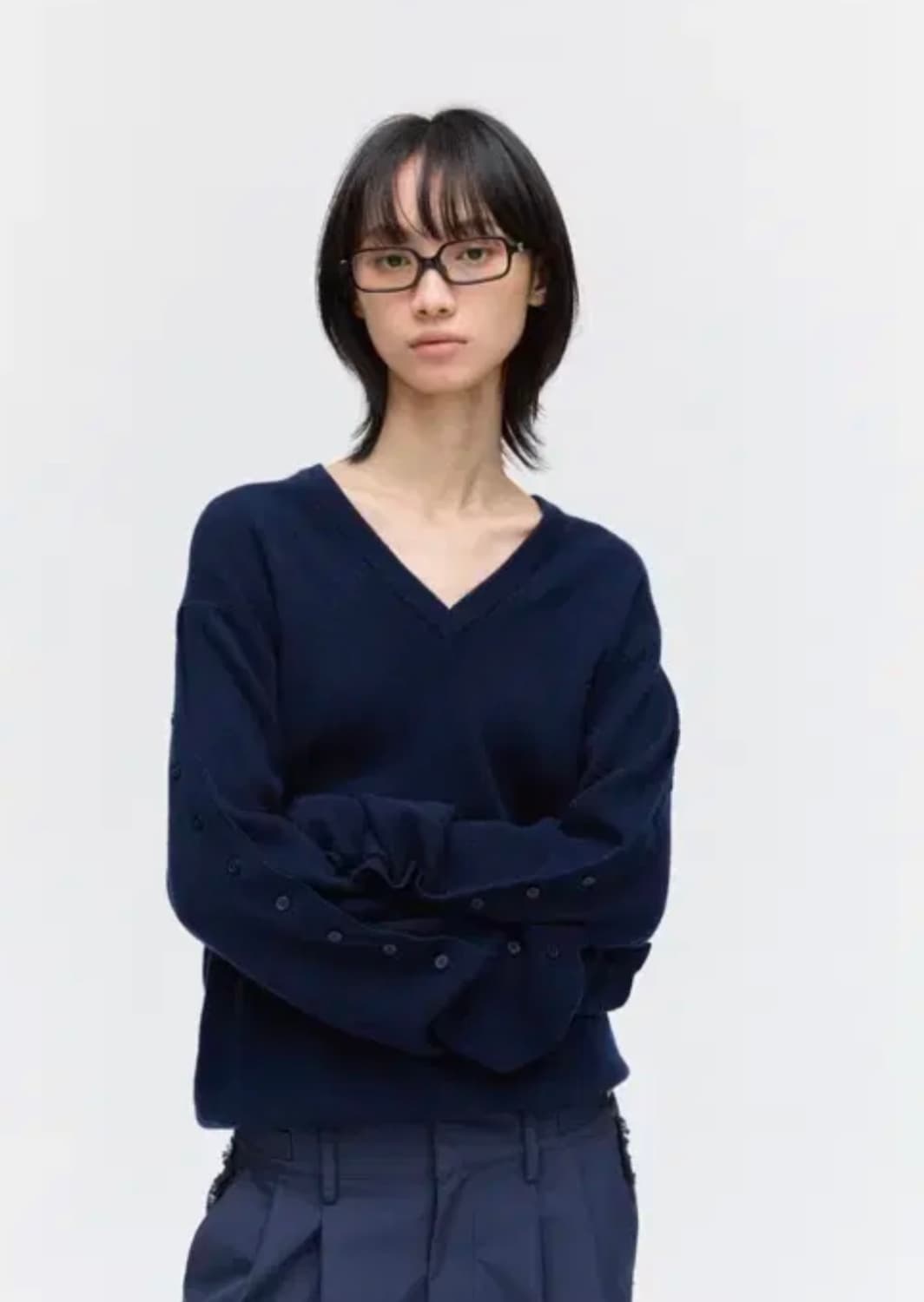 플리즈프로젝트 버튼 브이넥 니트 네이비 상품이미지1