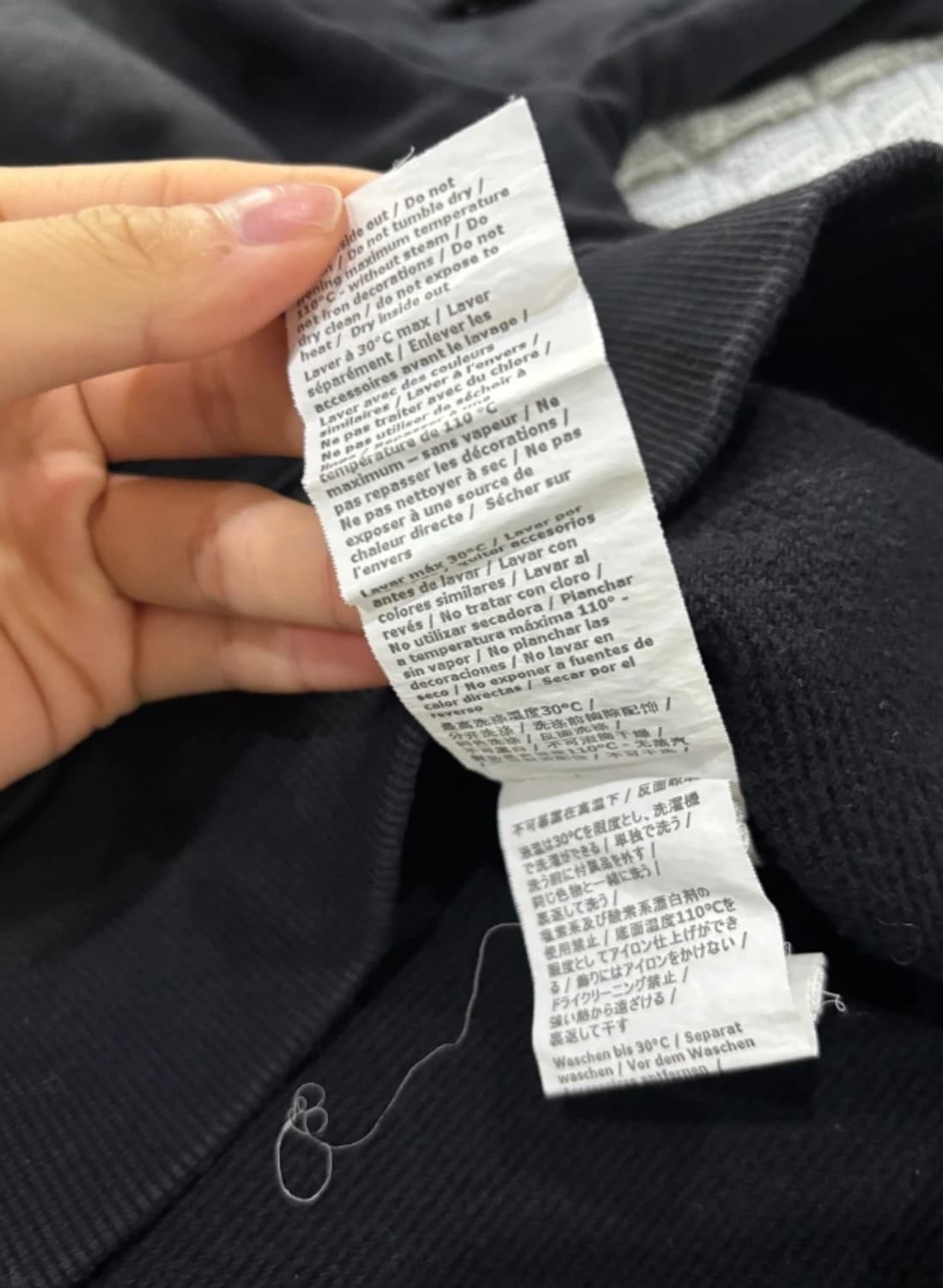 씨피컴퍼니 CP컴퍼니 렌즈 맨투맨 블랙 100 상품이미지7