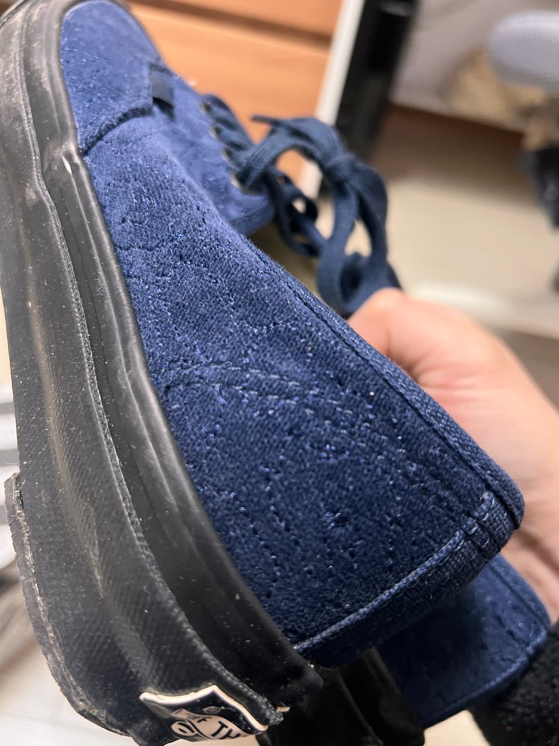 반스 볼트 OG 어센틱 LX 벨벳 레오파드 드레스 블루 250 상품이미지3