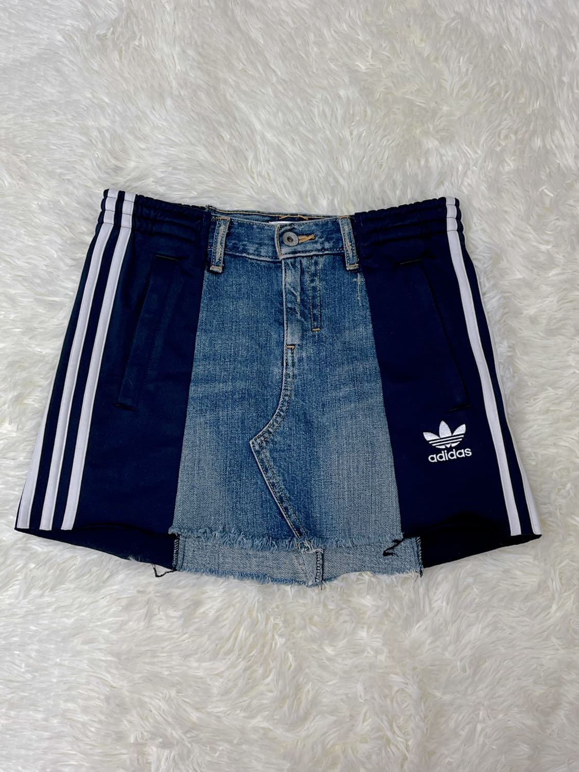 (유일매물) 아디다스 청치마 상품이미지1