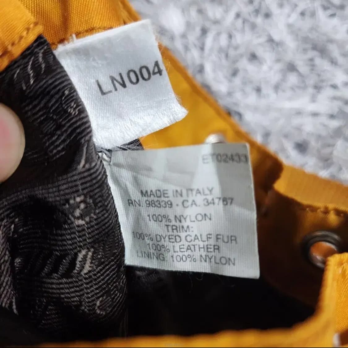 프라다 버킷 토트백 상품이미지9