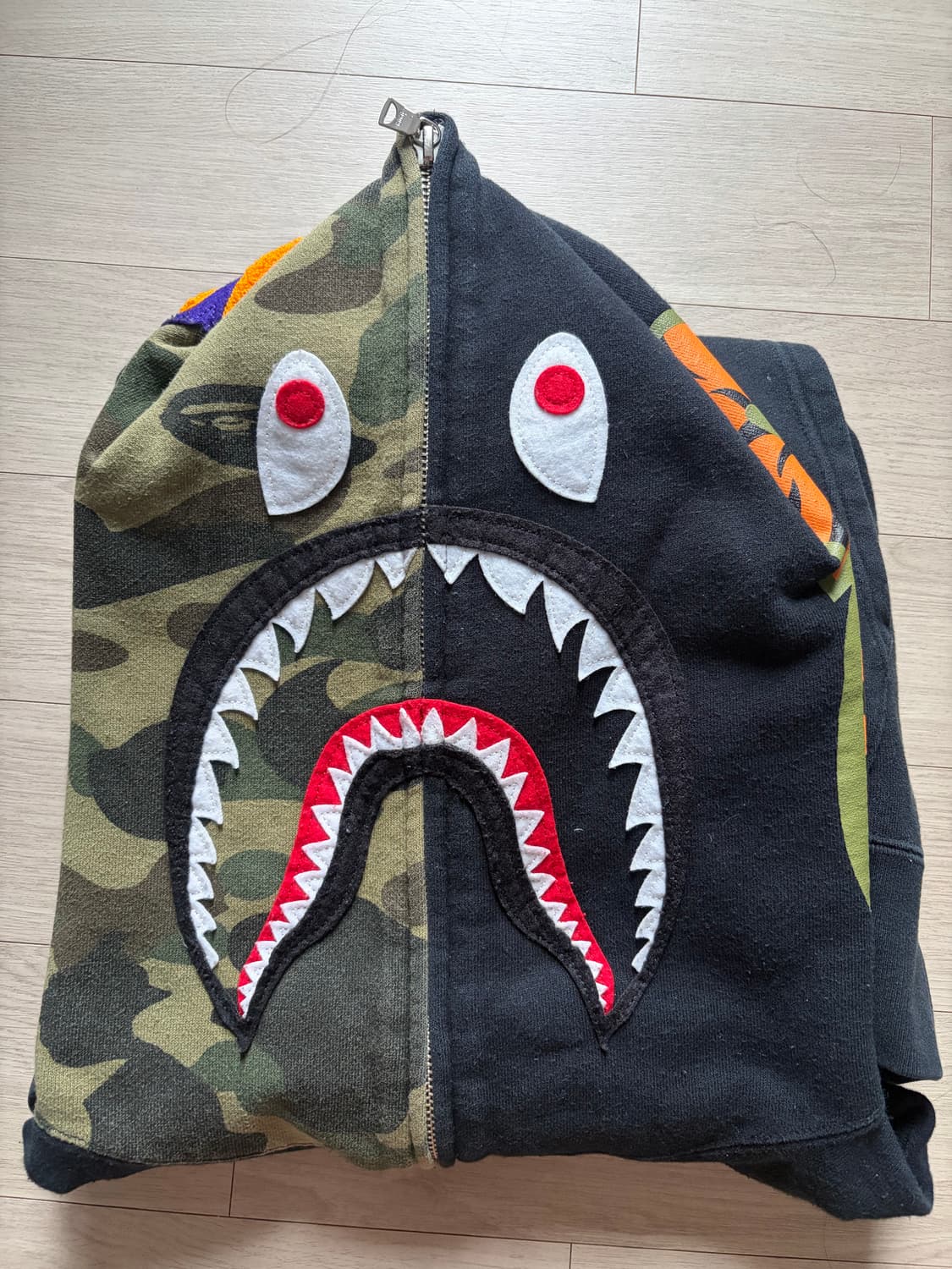 베이프 반카모 샤크 후드집업 XL 상품이미지1