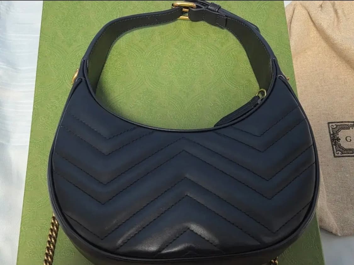 구찌 GG 마몽 하프문 미니 숄더백 블랙 상품이미지3