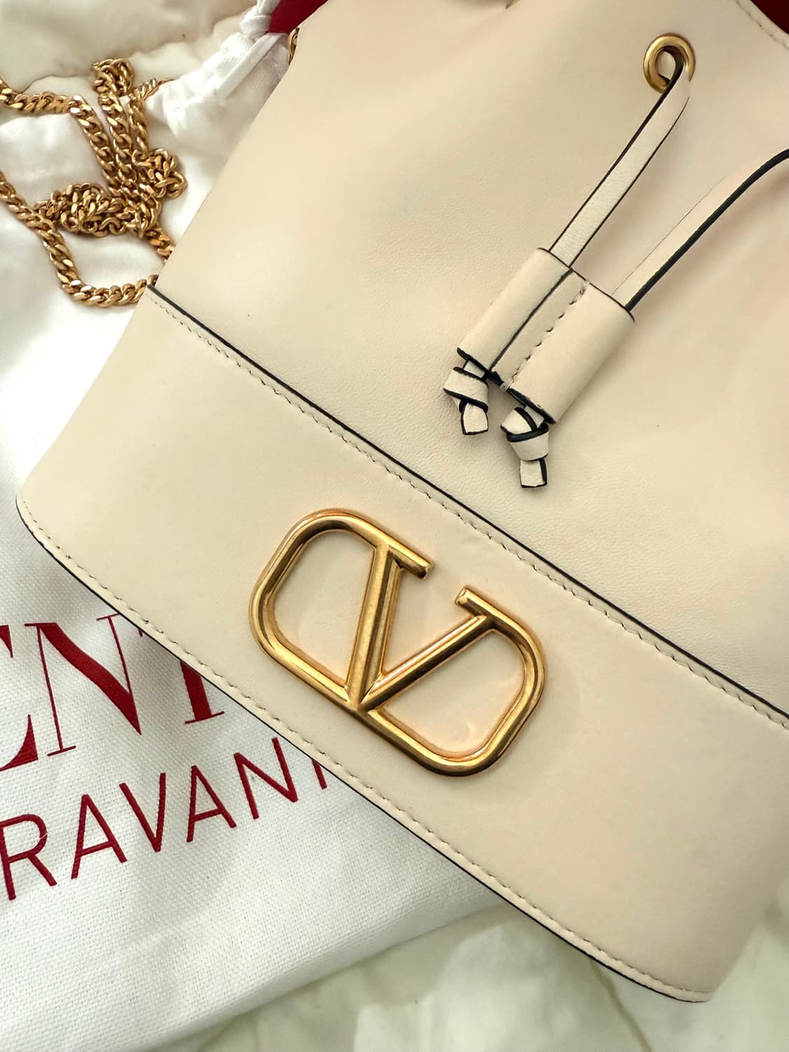 정품 발렌티노 아이보리 버킷백 상품이미지4