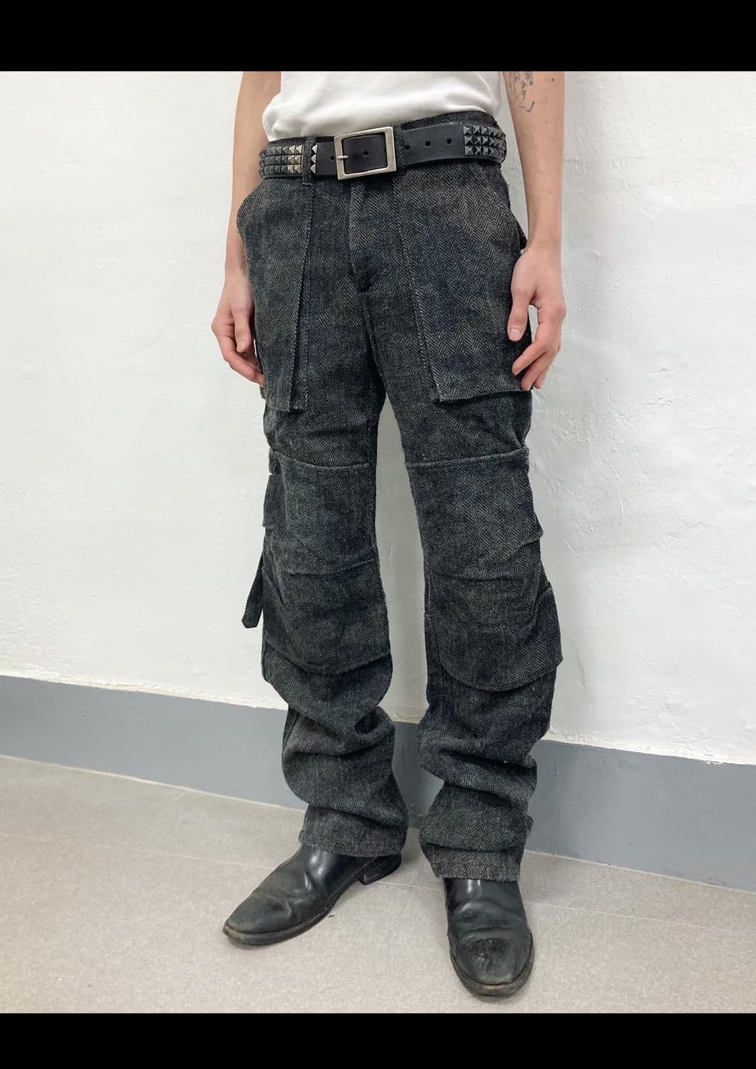 카반드 주카 본디지 울 카고팬츠 상품이미지1