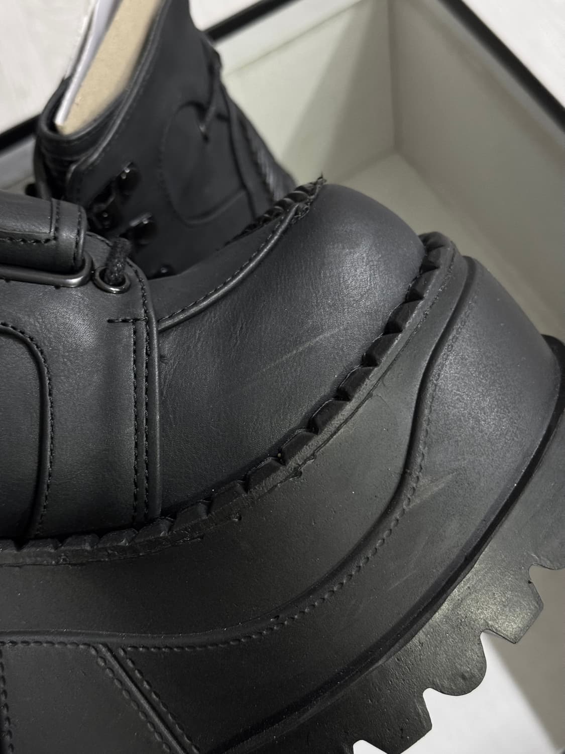 데모니아 스톰프13 플랫폼 상품이미지5