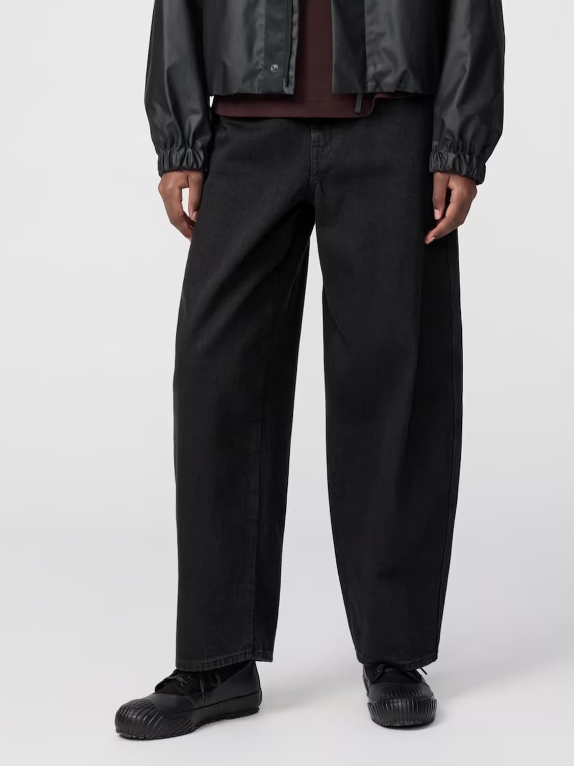 UNIQLO 블랙 커브 팬츠 unisex 25 상품이미지1