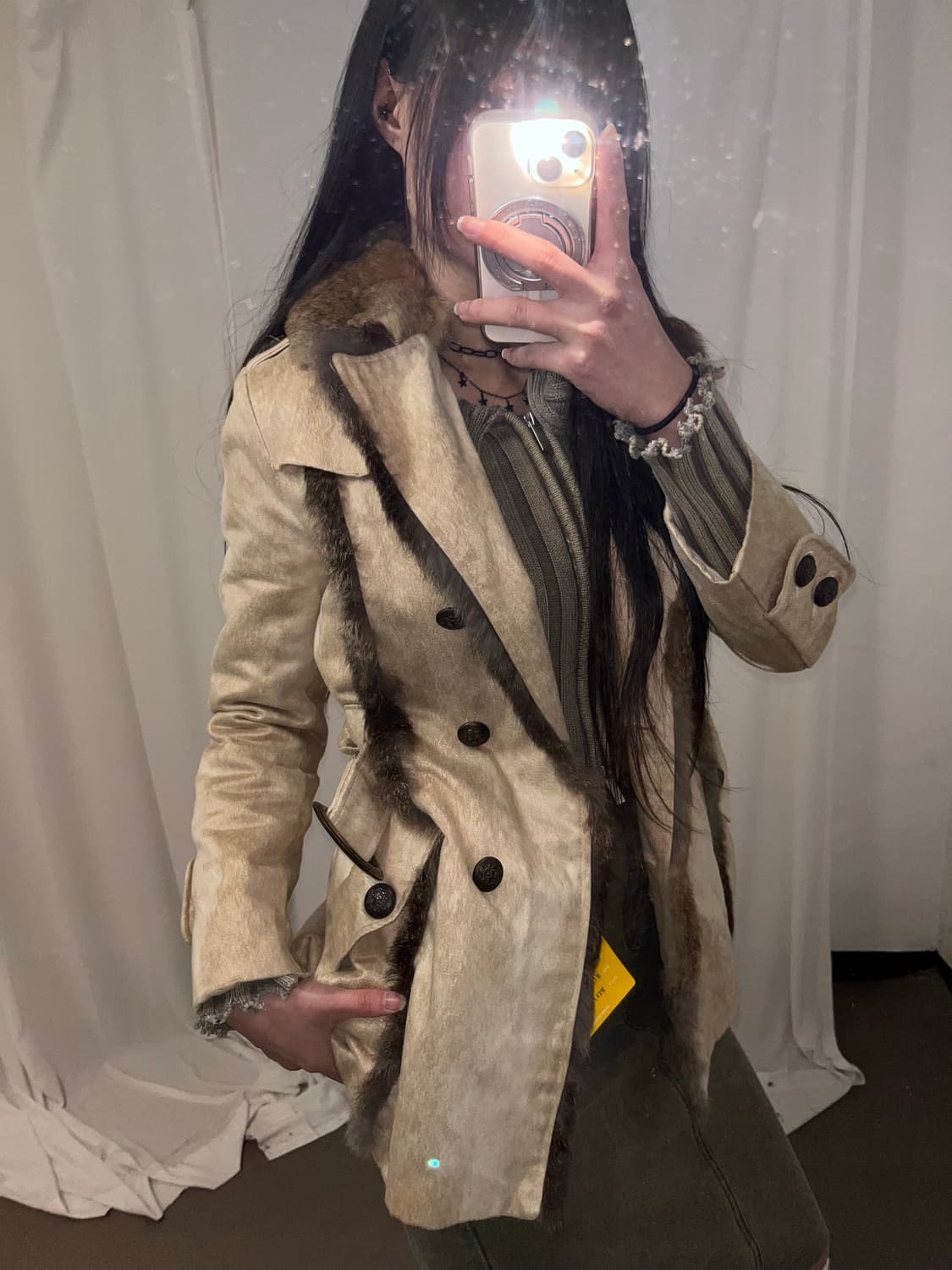 베이지 래빗퍼 트리밍 코트 상품이미지6