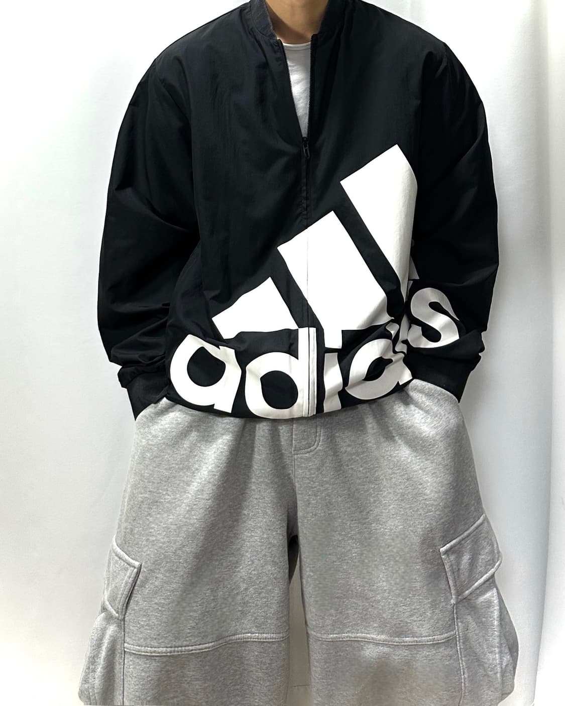 Adidas 빅로고 올드스쿨 오버핏 바람막이 상품이미지1