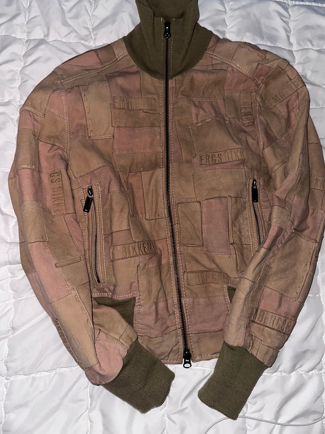 [48] 비켐버그 레더 패치 하이넥 블루종 상품이미지1