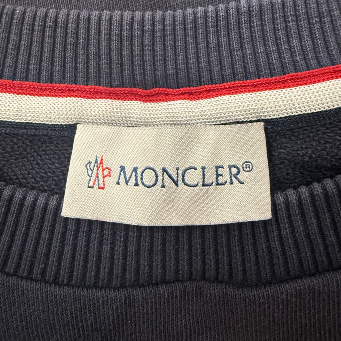몽클레어 프린팅 맨투맨 상품이미지5