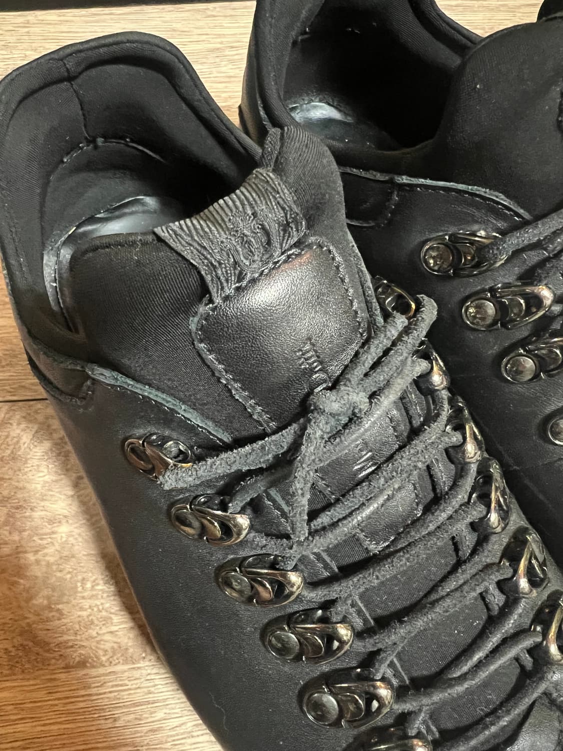 마시모두띠 블랙 레더 스니커즈 상품이미지3