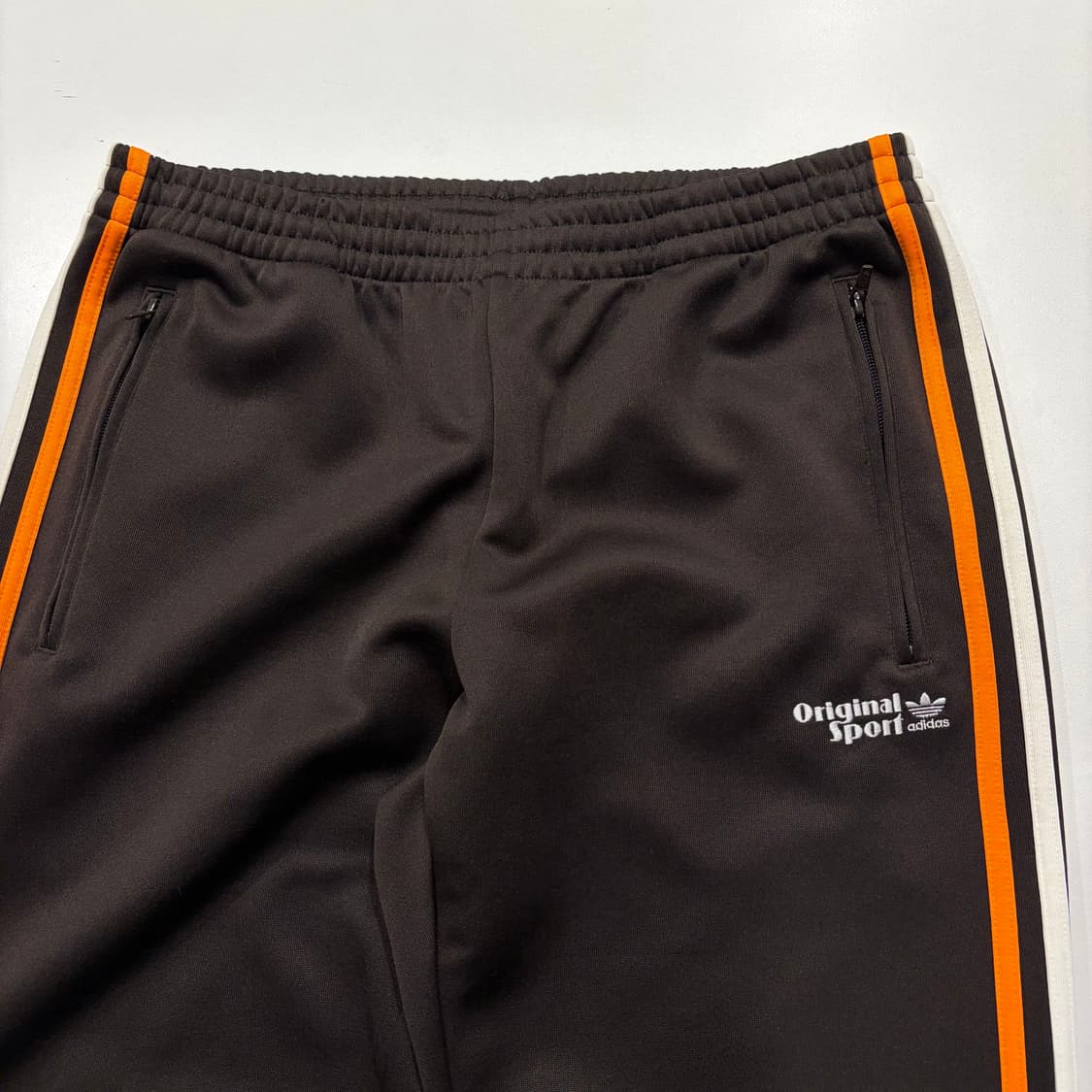 [105] 06s 아디다스 오리지널 스포츠 트랙 팬츠 브라운 C742 상품이미지3