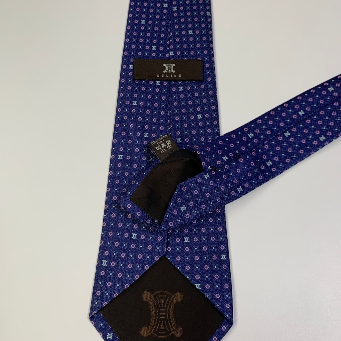 셀린느(CELINE) 명품넥타이 로고플레이 도트패턴 A+등급 8.8cm 상품이미지7