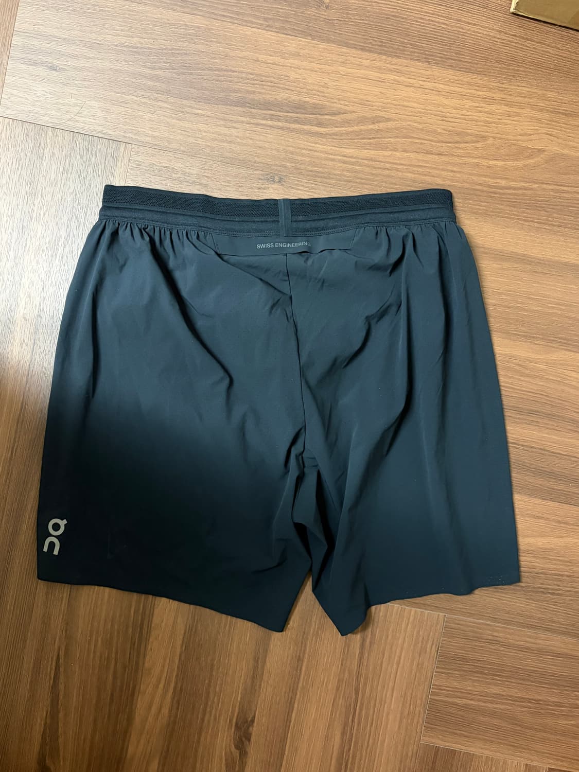 온러닝 7인치 퍼포먼스 쇼츠 M 판매  상품이미지2