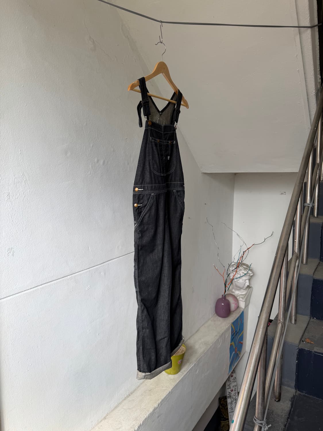 LEE 흑청 데님 멜빵 팬츠 상품이미지4