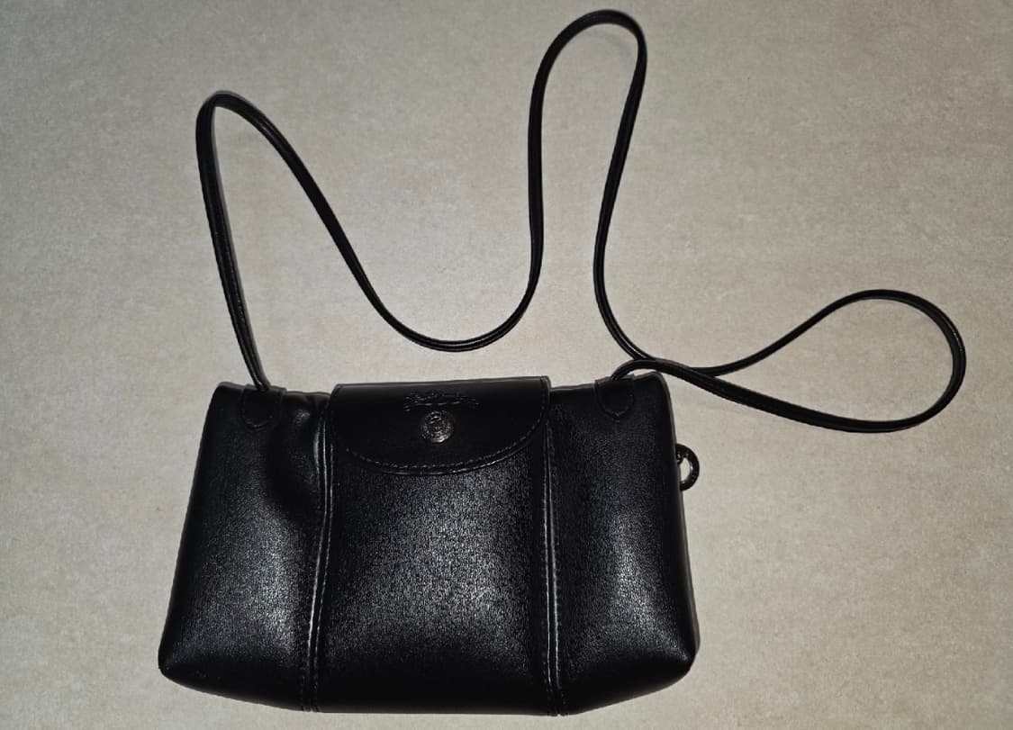 롱샴 양가죽 크로스백  상품이미지1