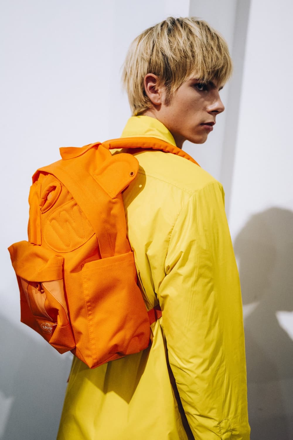 월터 반 베이렌동크 x 이스트팩 - 백팩 (카키) 상품이미지9