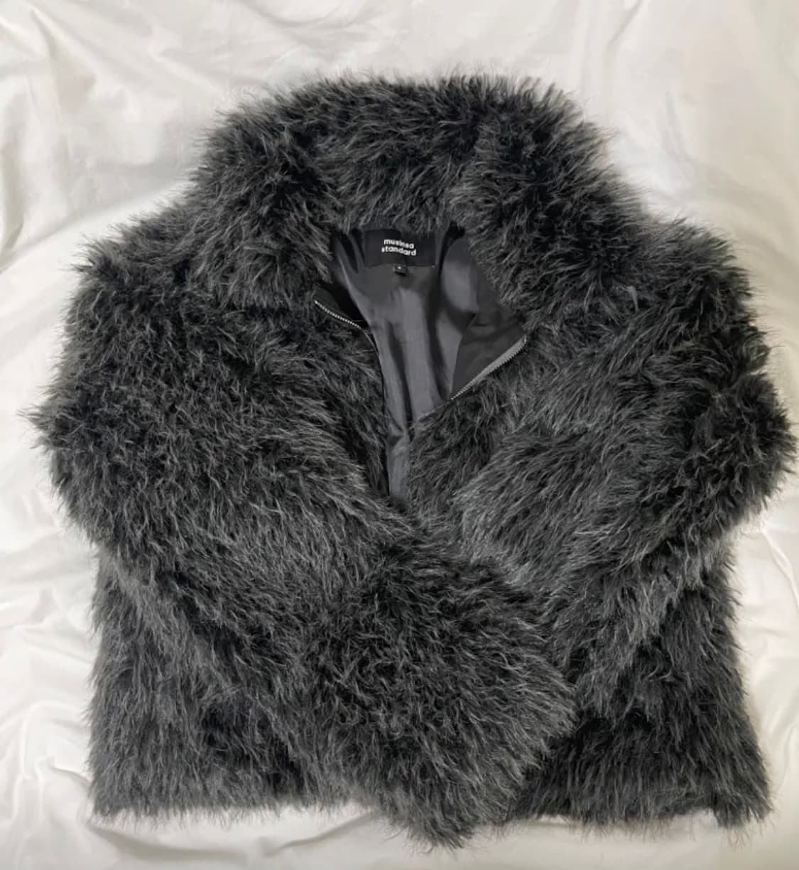 무신사 퍼자켓 / 우먼즈 페이크 퍼 집업 재킷 [차콜 그레이] 상품이미지1