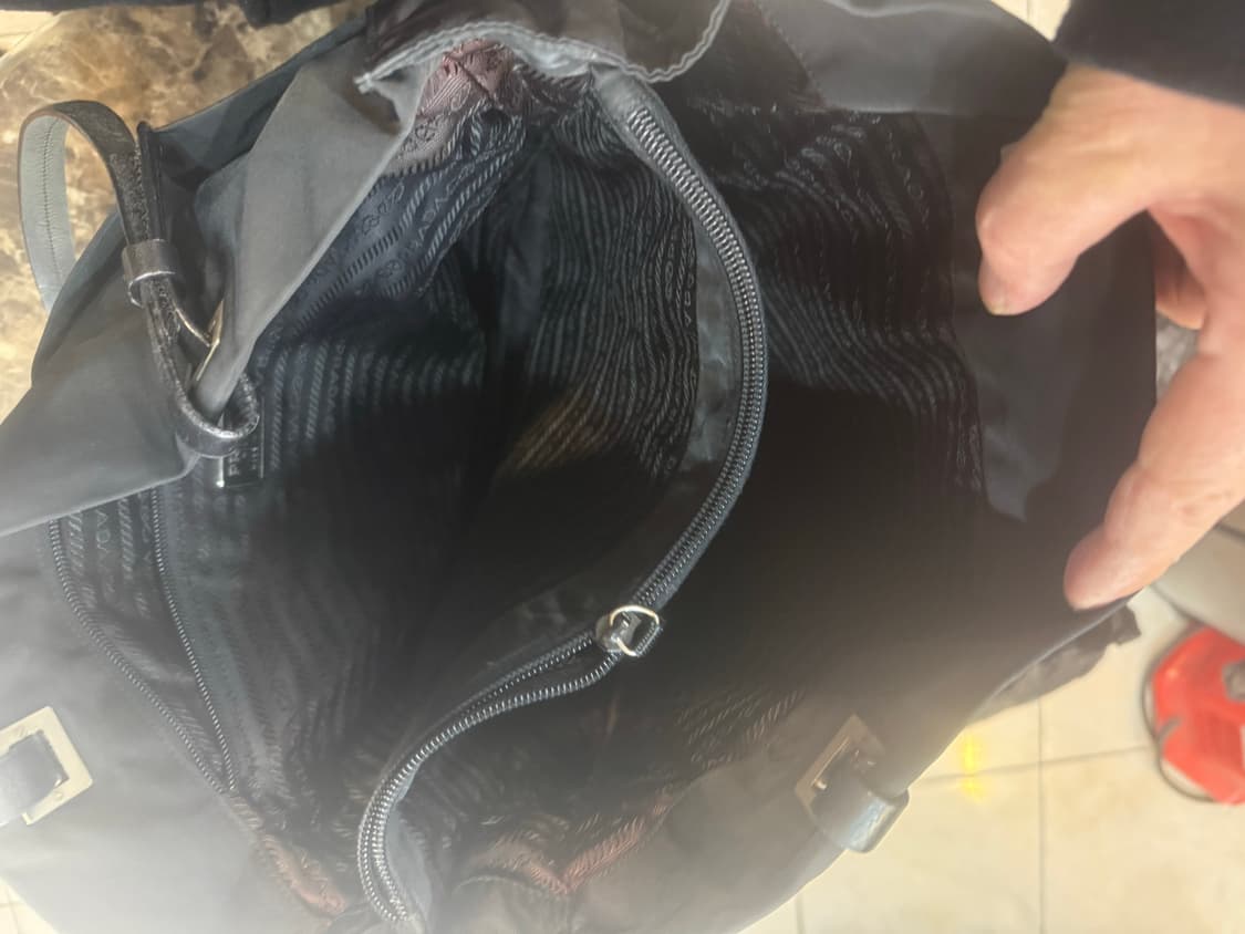 정품 프라다 나일론 쇼퍼백 팝니다 상품이미지7