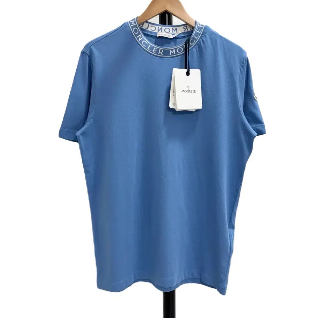 [M]몽클레어 넥로규 반팔티 상품이미지1