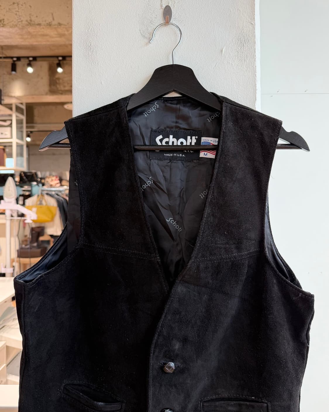 쇼트 블랙 스웨이드 퍼펙토 레더 베스트 상품이미지2