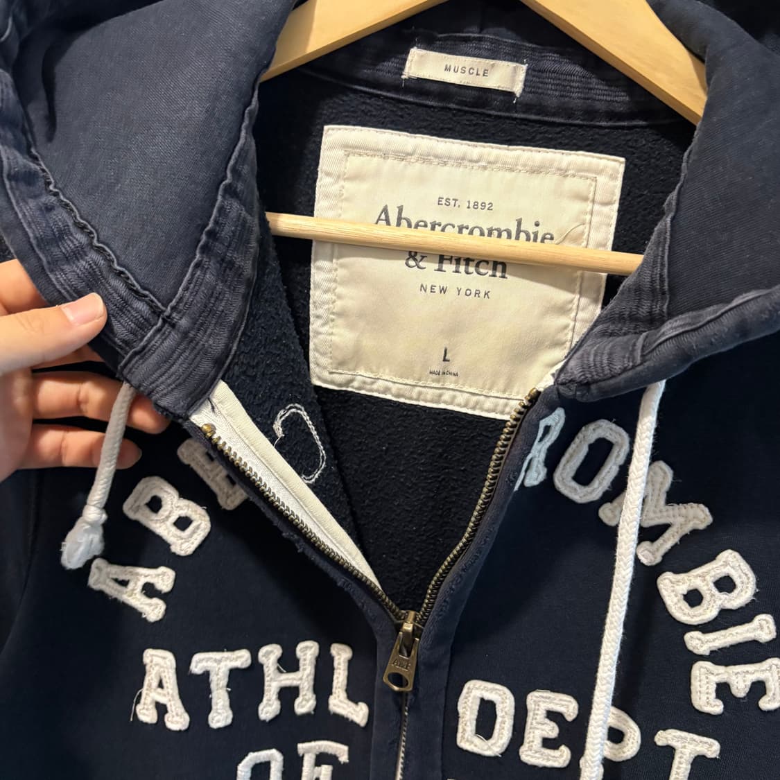 아베크롬비 빅로고 헤비 후드집업 상품이미지3
