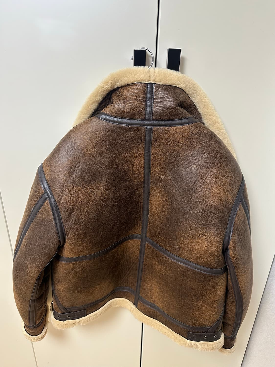 L) 피콕 무스탕 팝니다 상품이미지3