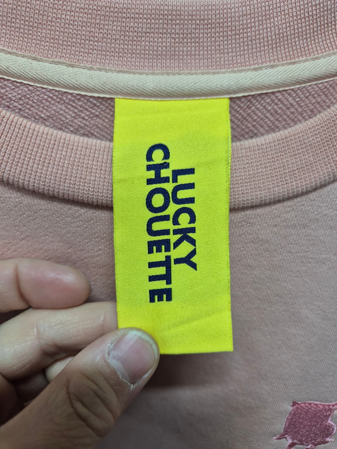 럭키슈에뜨 맨투맨 상품이미지4