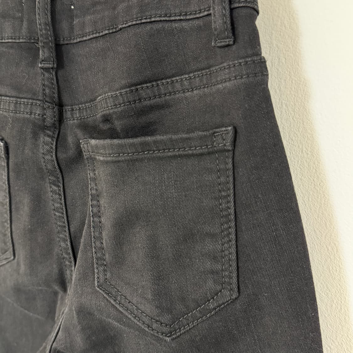 [26] 아크네스튜디오 하이라이즈 크롭 블랙진 상품이미지6