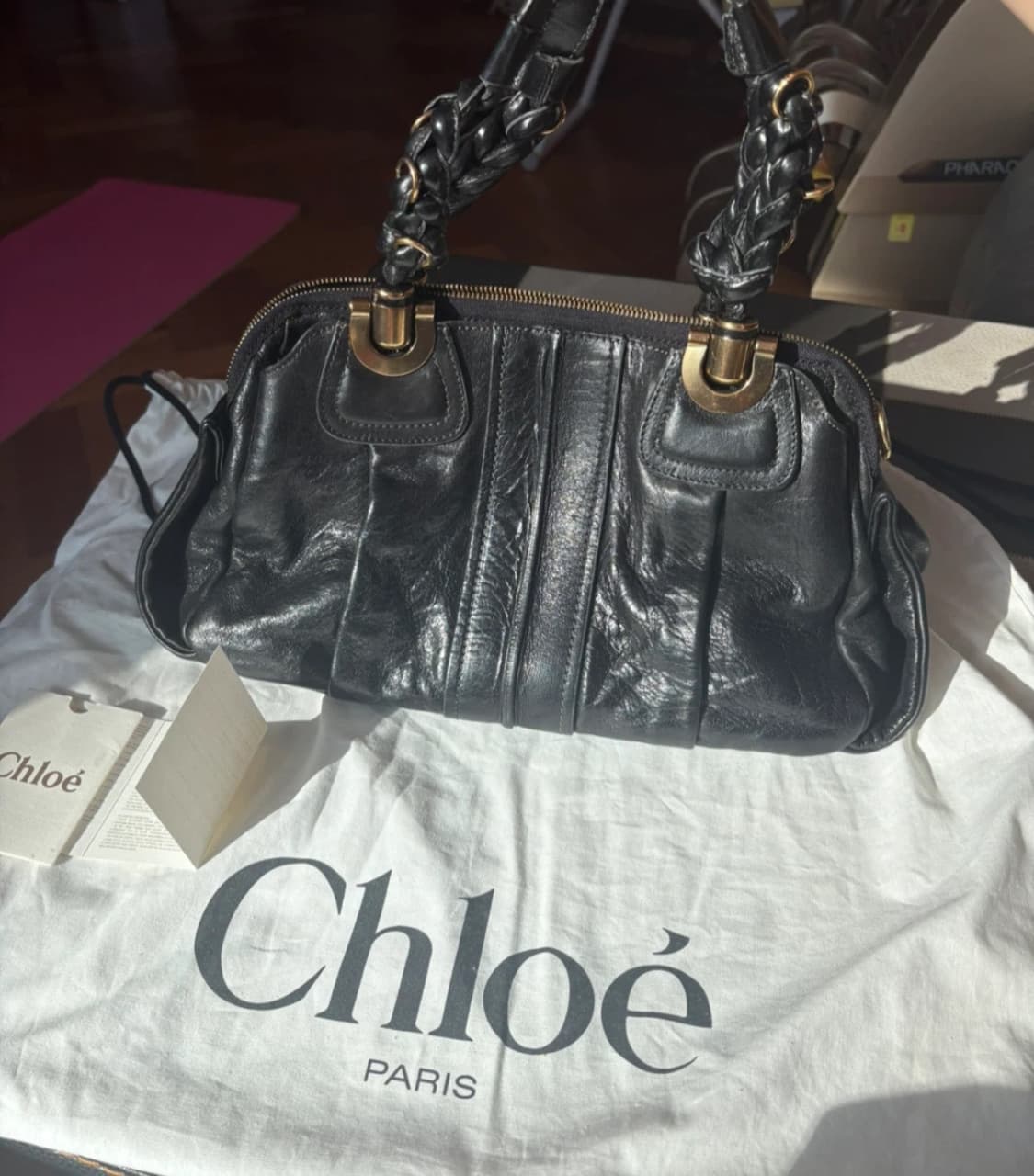Chloé 끌로에 블랙레더 핸드백 상품이미지1