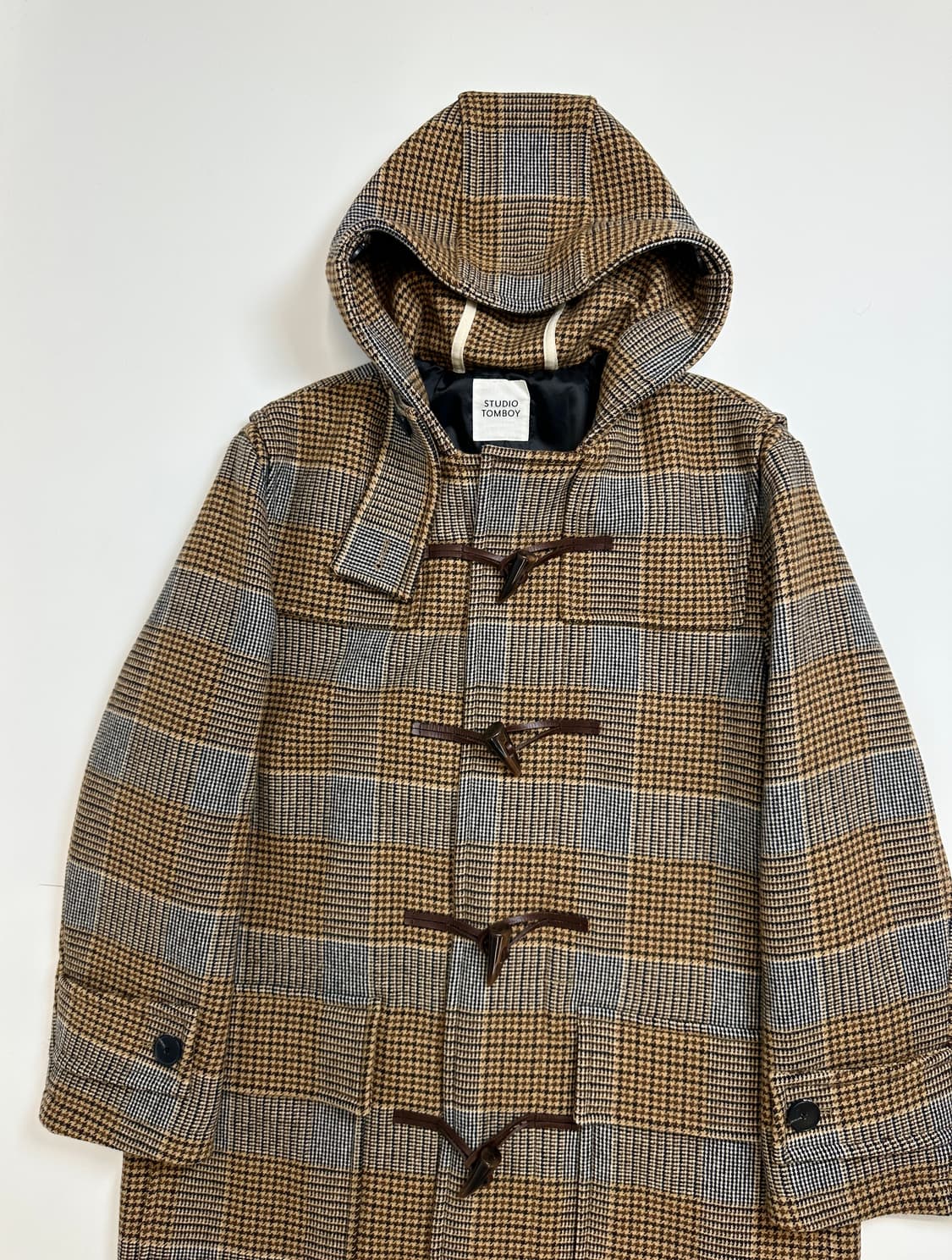 스튜디오 톰보이 토글 더플 체크울코트  상품이미지1