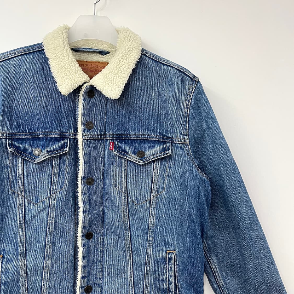 리바이스 셰르파 데님 양털안감 트러커 청자켓 상품이미지4