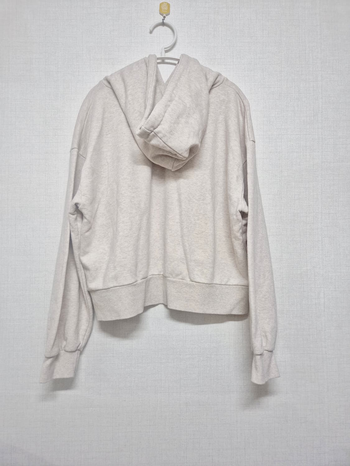 아이보리 후드티 상품이미지2