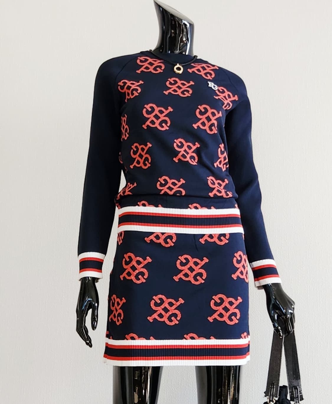 파리게이츠 니트셋업 상품이미지1