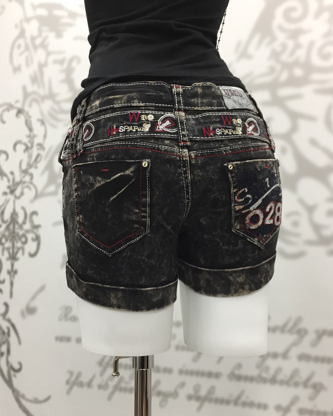 Y2K lettering shorts 상품이미지1