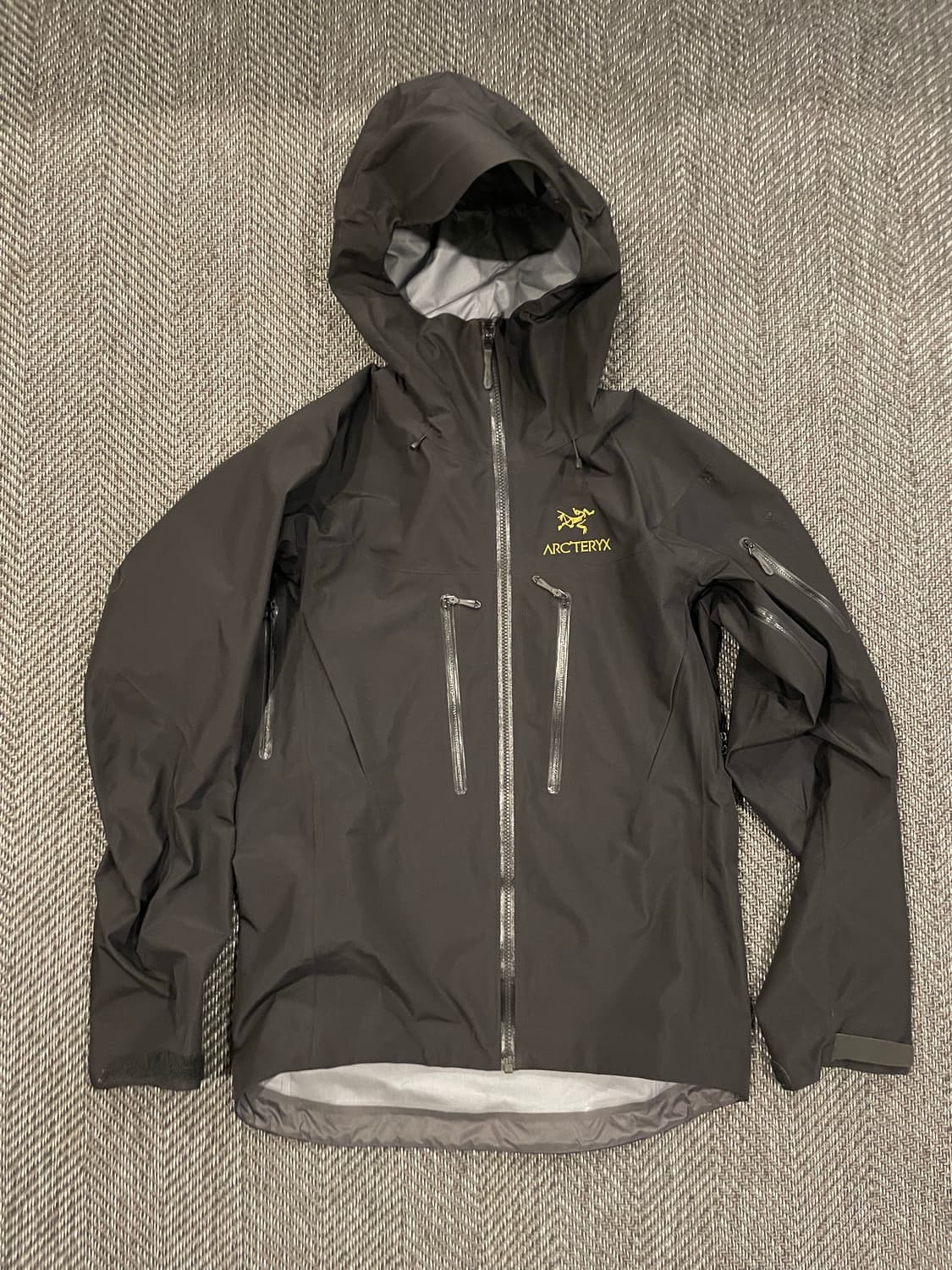 아크테릭스 알파 SV 24K 자켓 남성 XS 블랙 상품이미지1