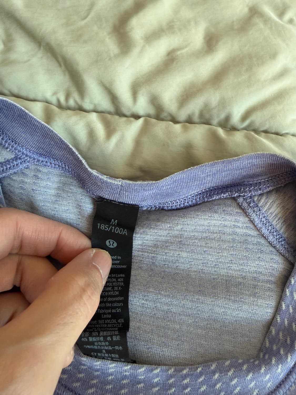 룰루레몬 메탈 벤트 테크 남성 티셔츠 m 사이즈 판매합니다. 상품이미지2