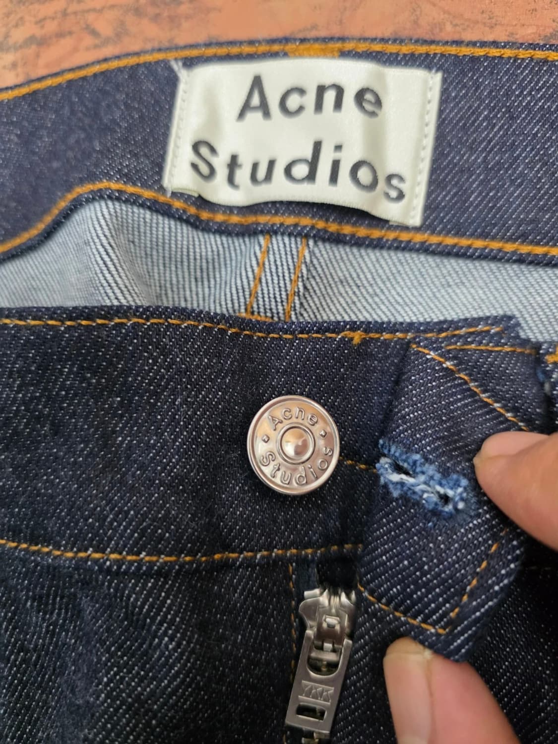 아크네스튜디오 슬림 스키니핏 생지 데님 팬츠 31 상품이미지2