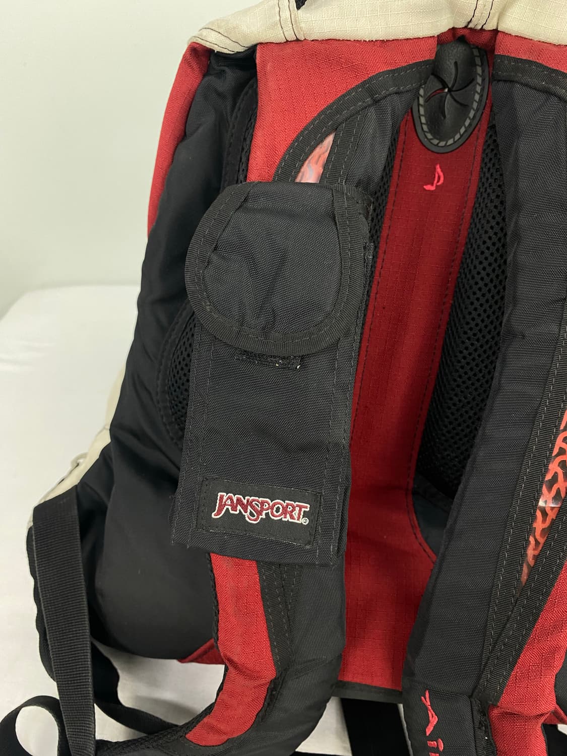 잔스포츠 airlift 올드스쿨 백팩 (하자o) <2> 상품이미지9