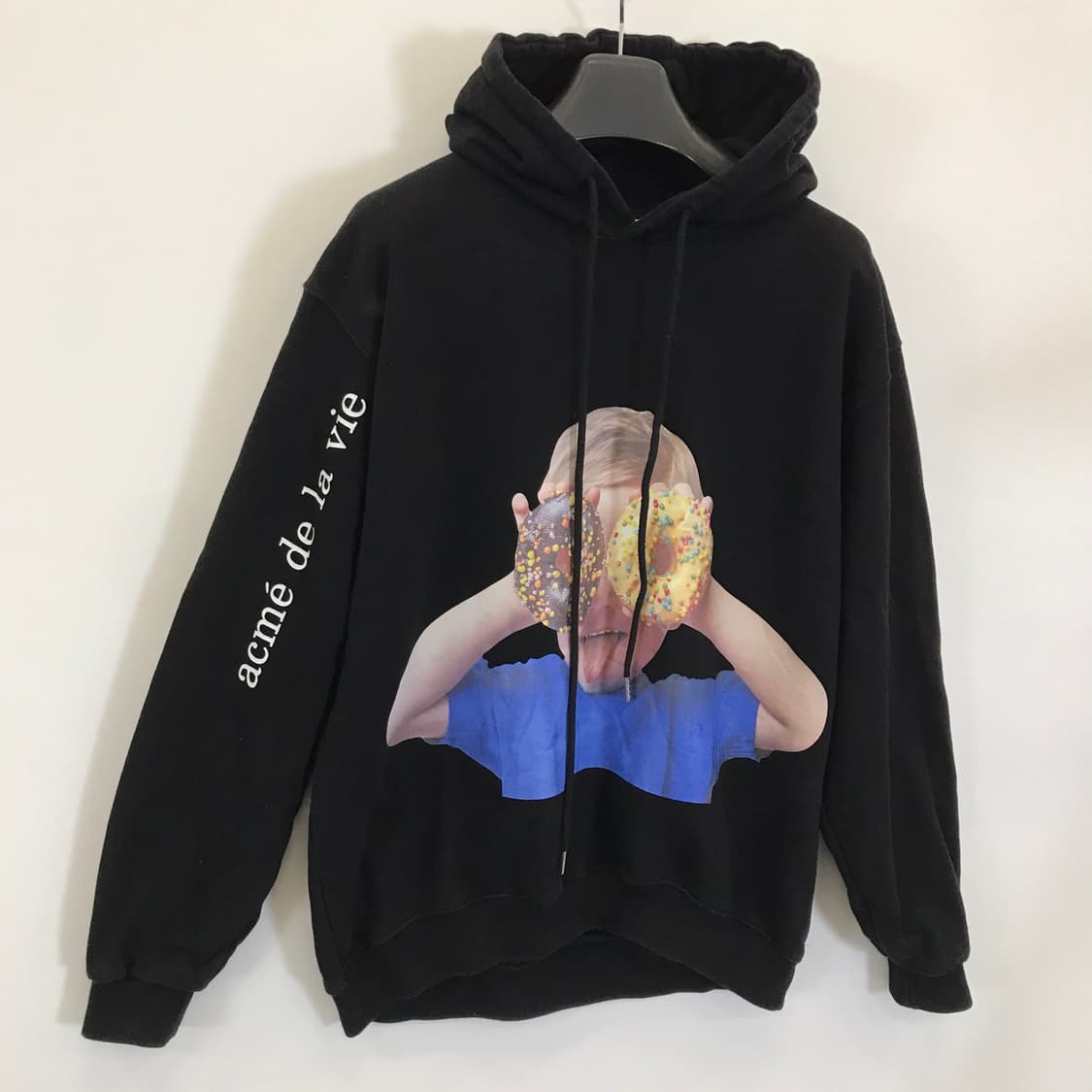 아크메드라비 도넛프린팅 후드 [1사이즈] 상품이미지2